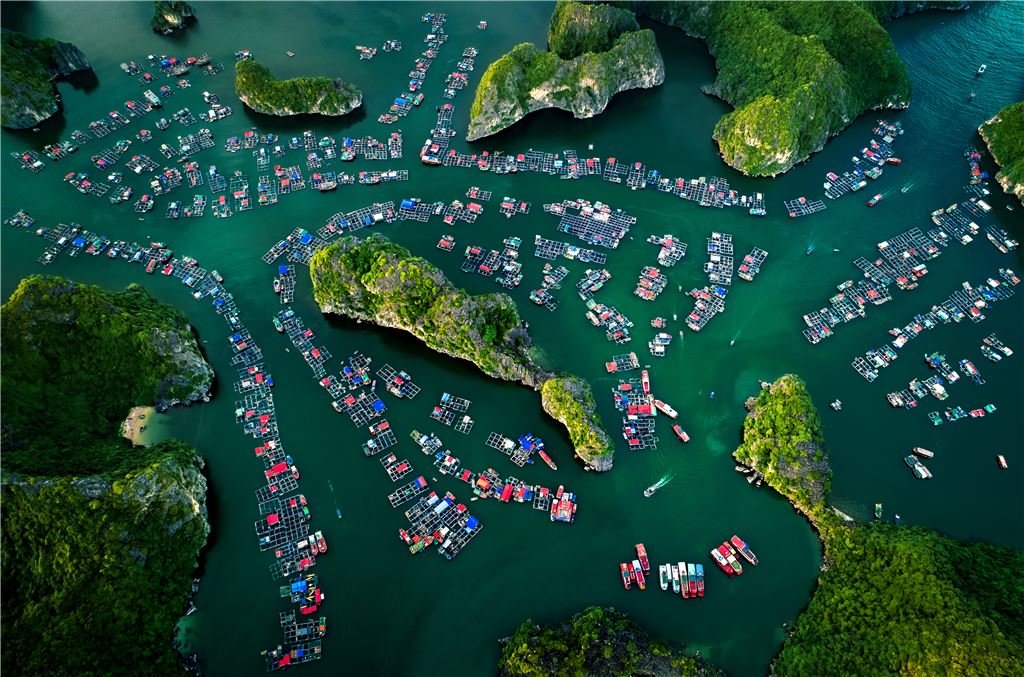 A floating village on Lan Ha Bay in Quang Ninh Province
