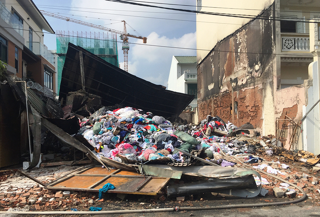 The remains of the house on 10A Street in Binh Tan District, Ho Chi Minh City after the fire on September 8, 2017. Photo: Tuoi Tre