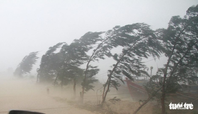 Extreme winds wreck havoc in Quang Binh Province.