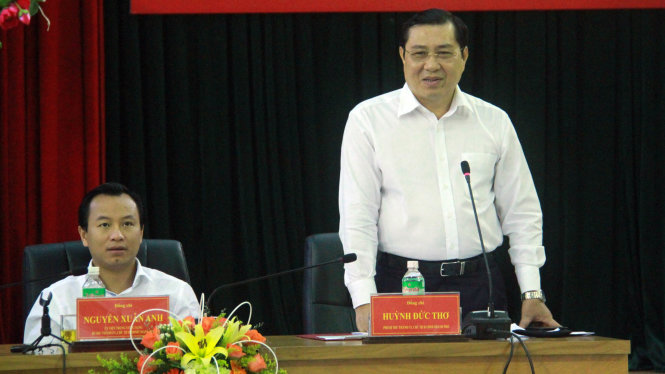 Chairman of the Da Nang People’s Committee Huynh Duc Tho (R) and Secretary of the municipal Party Committee Nguyen Xuan Anh. Photo: Tuoi Tre