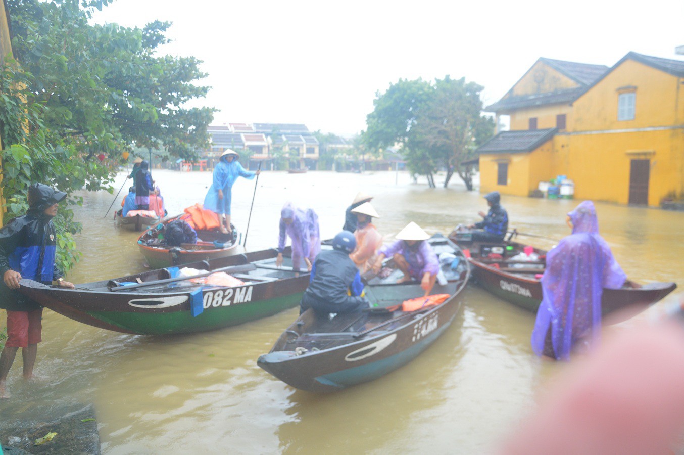 Local residents travel by boat due to the inundation.