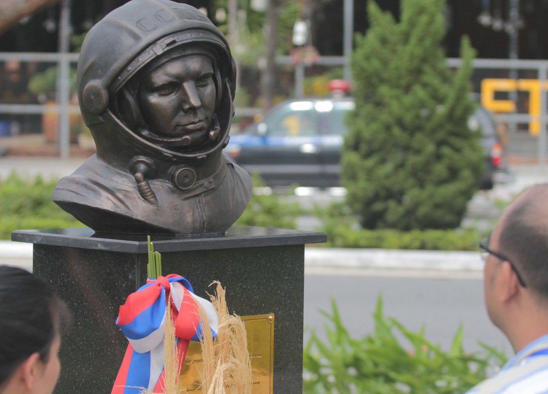 A statue of the Russian astronaut who was the first to fly into space