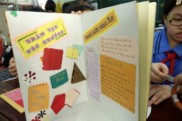 A greeting card made by students at Kim Dong Middle School