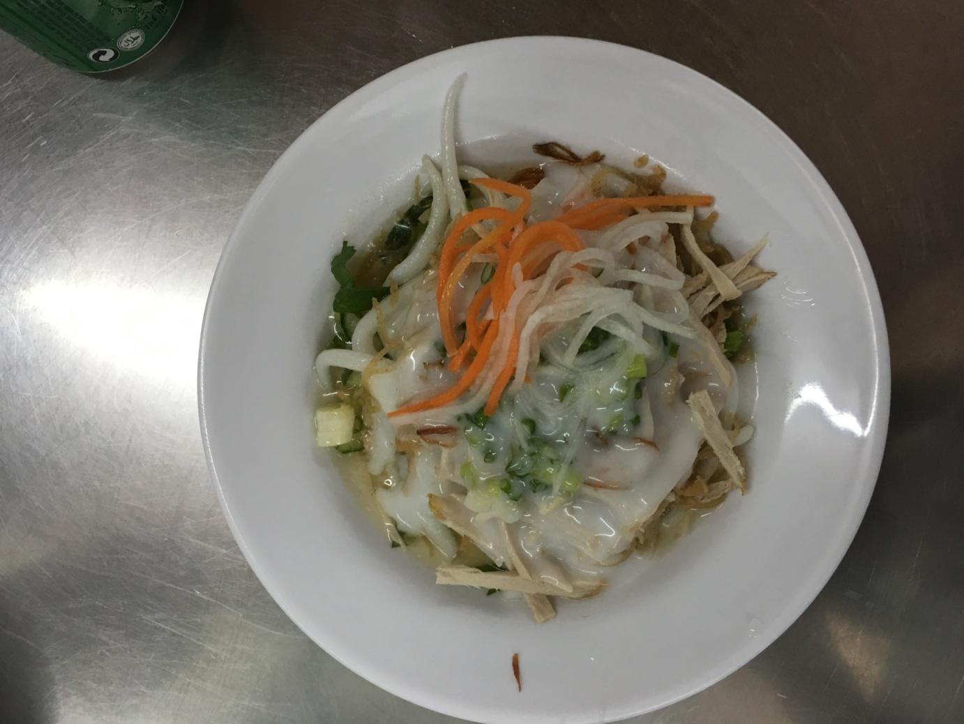 A plate of banh tam bi from Banh Tam Bi To Chau. Photo: Nadine Wolter