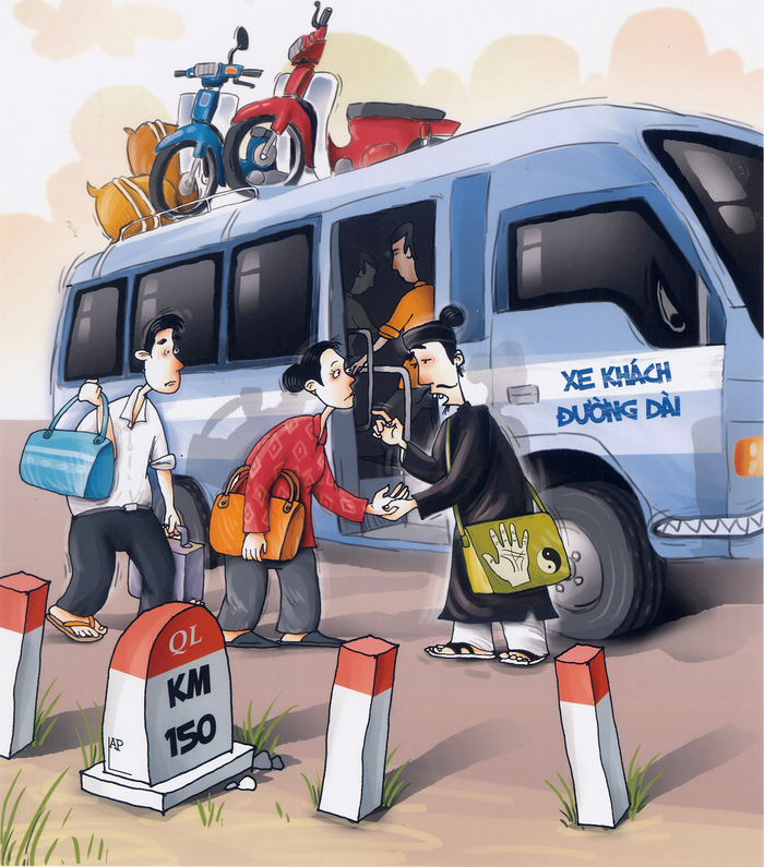 Taking passenger coaches in Vietnam entails a huge risk of accident. As a result, one needs to consult a fortuneteller before getting on the vehicle. Photo: Tuoi Tre