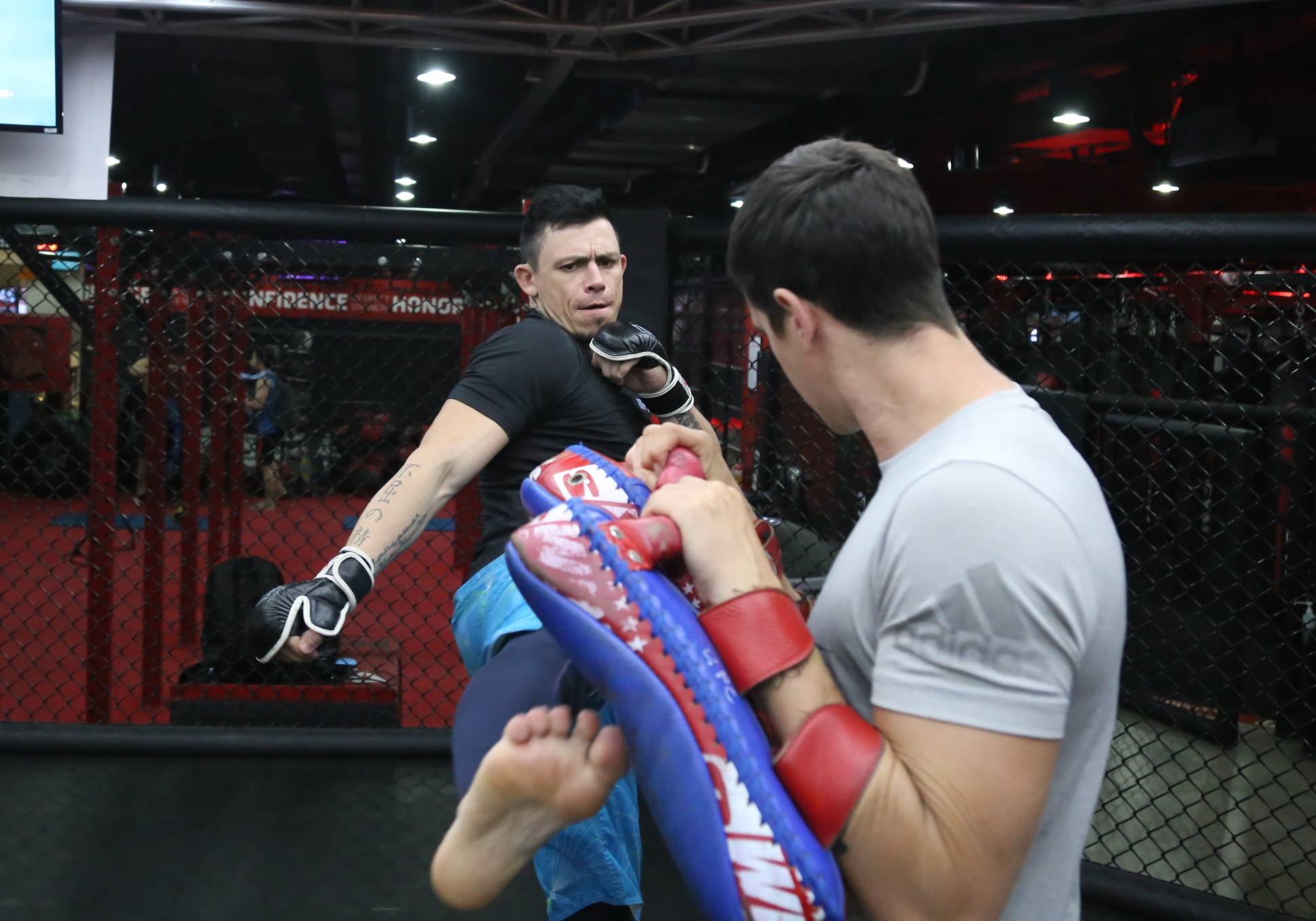 Arnaud Lepont trains at an MMA center in District 2, Ho Chi Minh City. Photo: Tuoi Tre