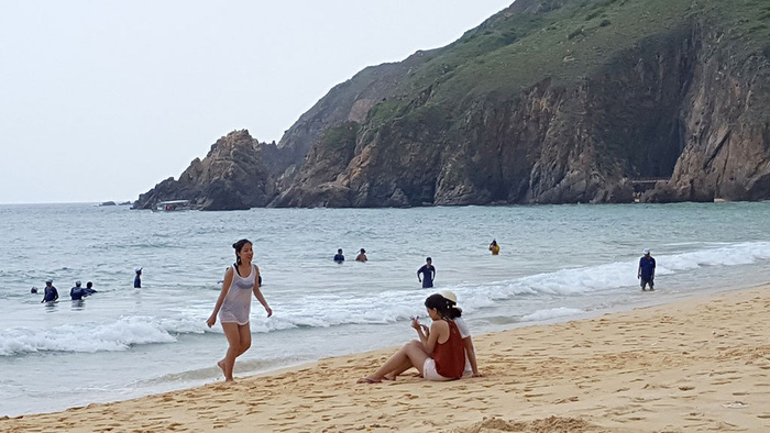 Ky Co Beach in Quy Nhon City, located in the south-central province of Binh Dinh. Photo: Tuoi Tre