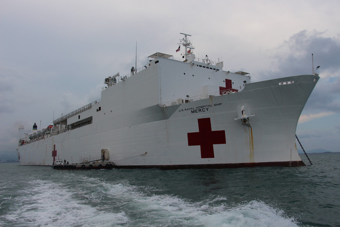 The US Navy’s hospital ship USNS Mercy is seen in Khanh Hoa Province on May 17, 2018. Photo: Tuoi Tre