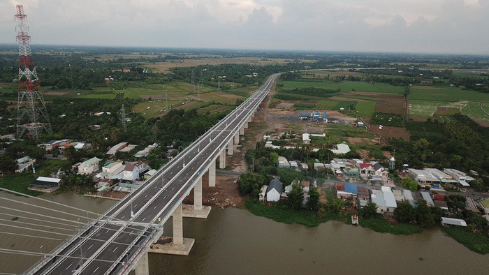 A bird’s eye view of part of the Cao Lanh Bridge in Dong Thap Province, Vietnam. Photo: Tuoi Tre
