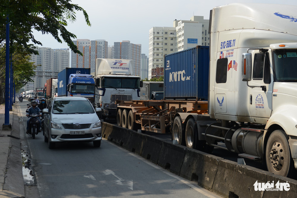 Vehicles stack up near the My Thuy Intersection in Ho Chi Minh City, Vietnam. Photo: Tuoi Tre