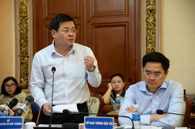 Nguyen Toan Thang, director of the Ho Chi Minh City Department of Natural Resources and Environment, speaks at conference in Ho Chi Minh City, Vietnam, July 3, 2018. Photo: Tuoi Tre