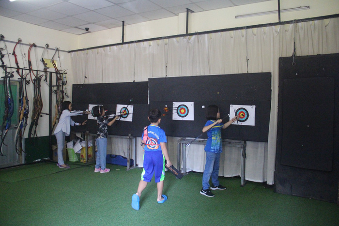 Children learn archery at a club in Ho Chi Minh City. Photo: Tuoi Tre