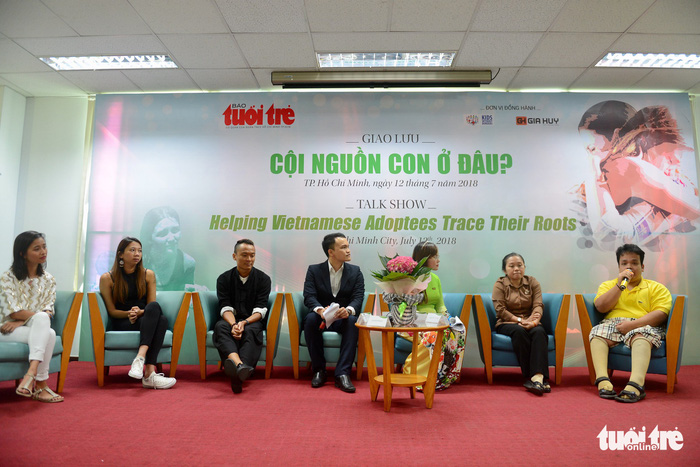The Vietnamese adoptees and members of the Go Vap District Child Protection Center join the talk show.