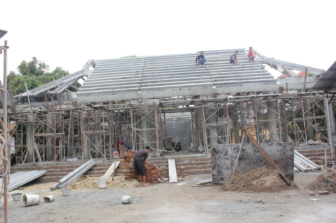 The concrete frame of a new temple is seen in Ung Hoa District, Hanoi, Vietnam. Photo: Tuoi Tre