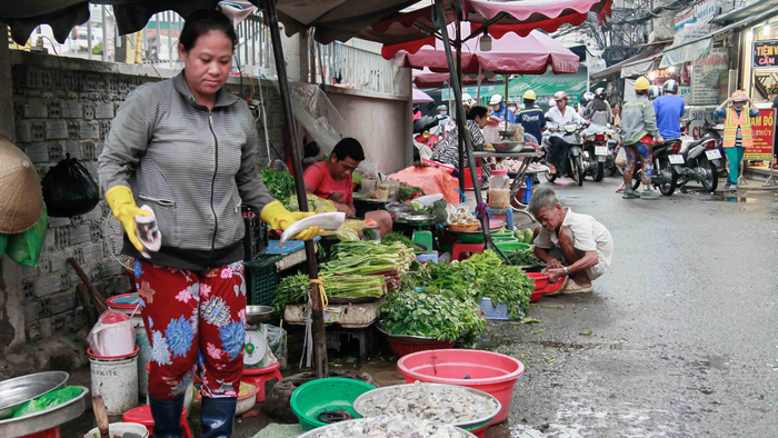A wet market on Vo Duy Ninh Street in Binh Thanh District, Ho Chi Minh City. Photo: Tuoi Tre