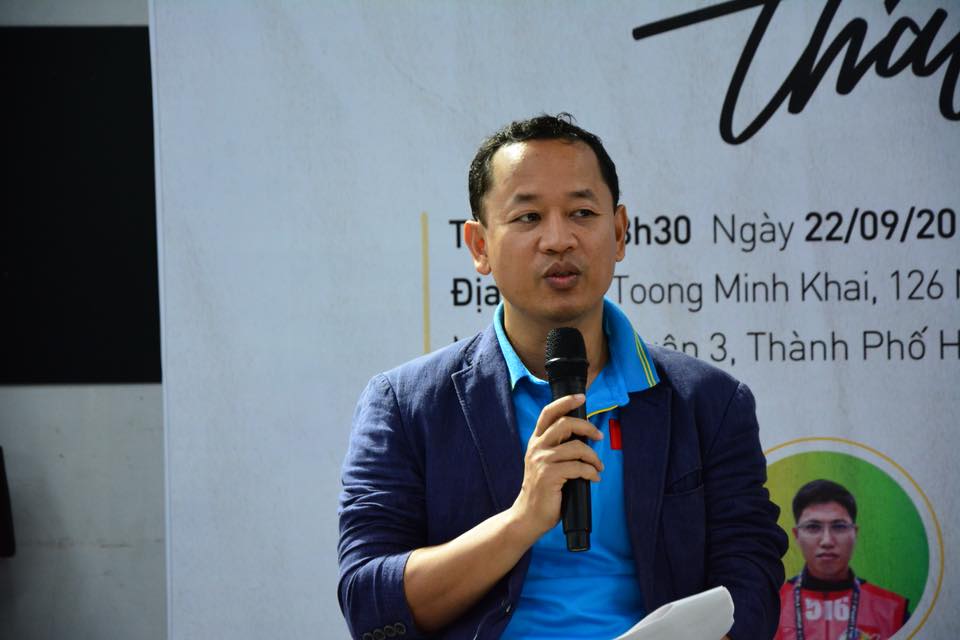 Le Huy Khoa speaks at a book talk show in Ho Chi Minh City on September 22, 2018 in this photo uploaded on his personal Facebook account.