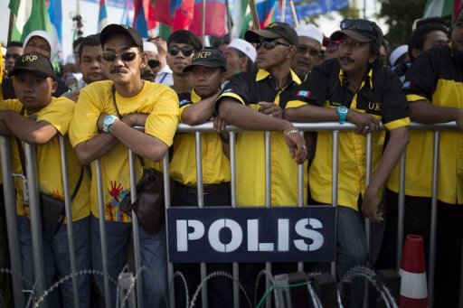 Malaysian election violence spikes