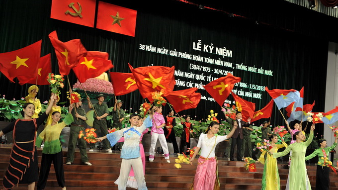 HCMC holds meeting to welcome Liberation Day