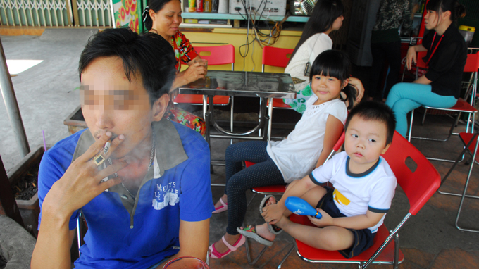 Smoking kills 100 people in Vietnam every day