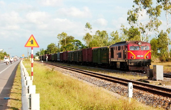 Vietnam-Japan Friendship Train begins running