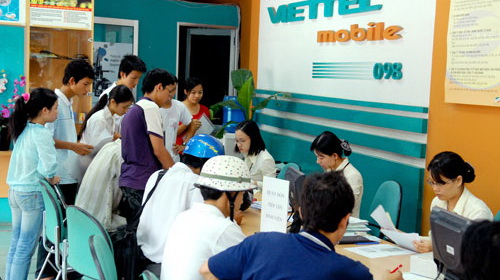 Vietnam's Viettel nears deal to invest $800 mln in Myanmar telecoms