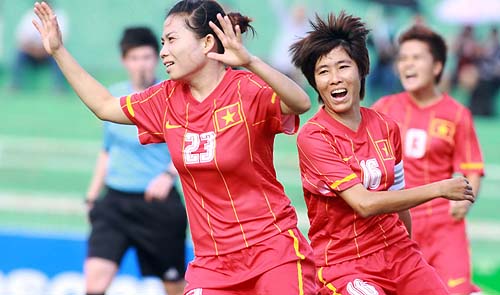 Vietnam beats host Bahrain 8-0 at Asian Cup