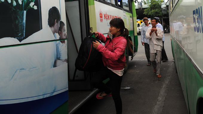 HCMC mulls allowing ads on buses over subsidy burden