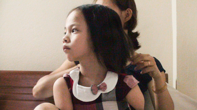 The moving story behind the Vietnamese limbless girl