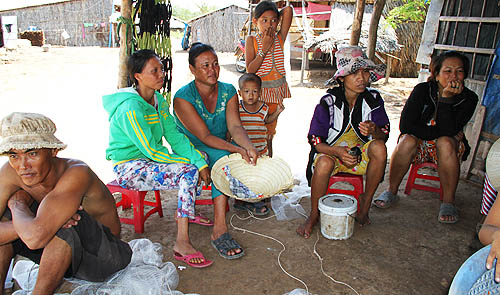 Living under poverty in the Mekong Delta granary