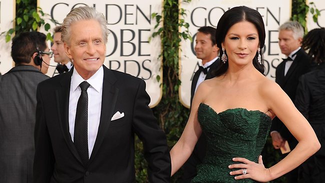 Michael Douglas stands firm in cancer cause row