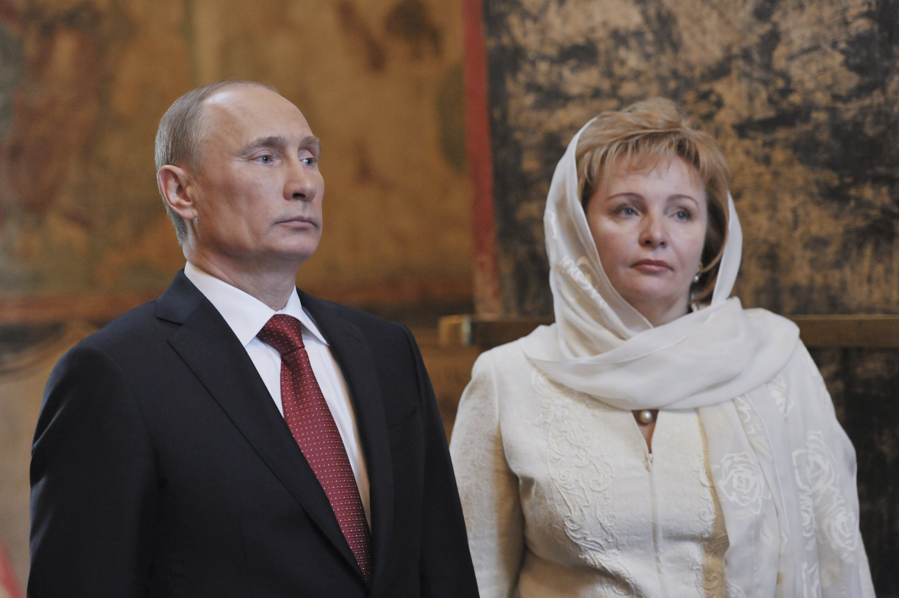 Russia's Putin, wife announce divorce
