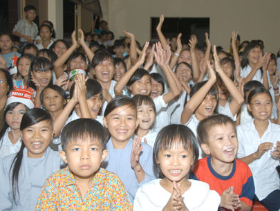 Vietnam determined to strengthen protection of children