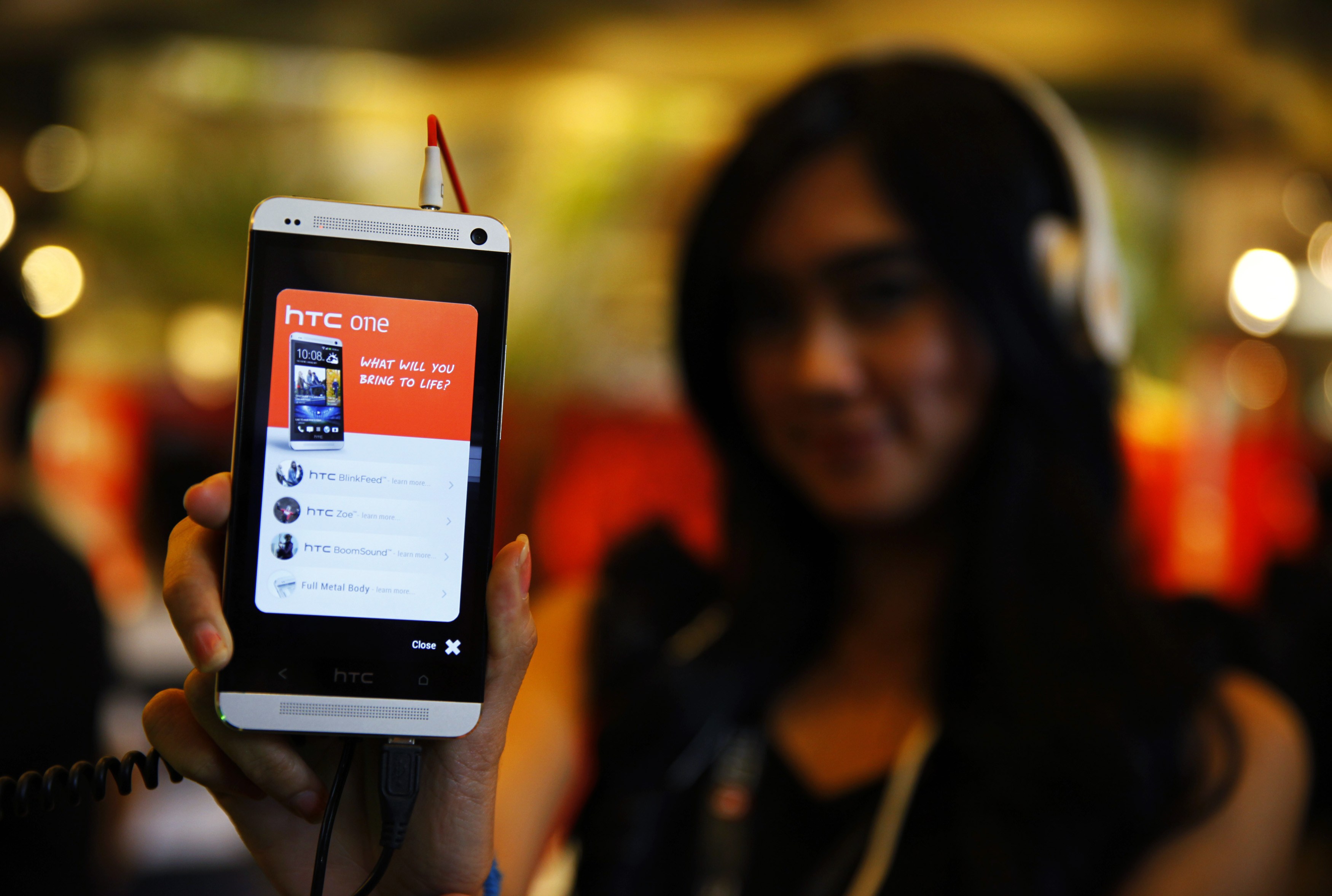 Vietnam is SE Asia’s fastest growing smartphone market: GfK