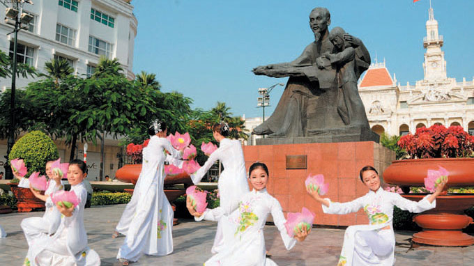 Iconic statue of President Ho Chi Minh to be moved