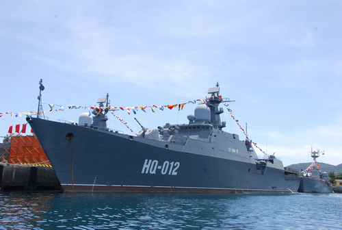 Vietnamese naval ships visit China’s Nanhai Fleet