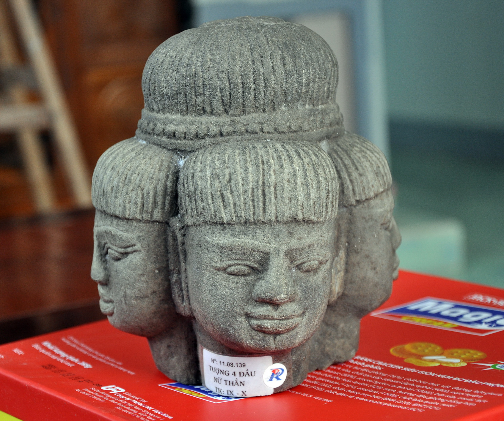 Vietnamese enthusiast to return antique to Cambodia