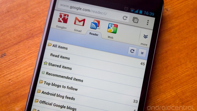 Google closes book on Reader news story service