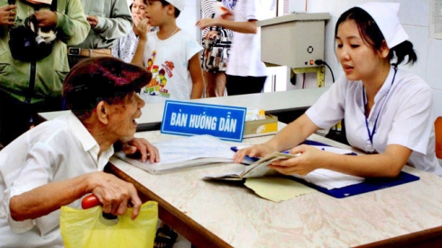 HCMC to raise medical service fees next month