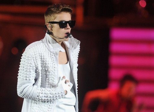 Justin Bieber stopped for traffic offense, again