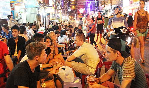 Ho Chi Minh City backpackers’ town