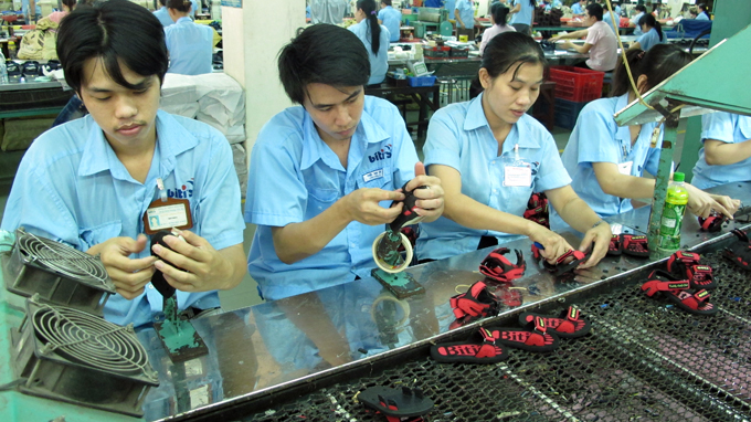 ADB raises economic growth forecast in 2014 – 2015 for Vietnam