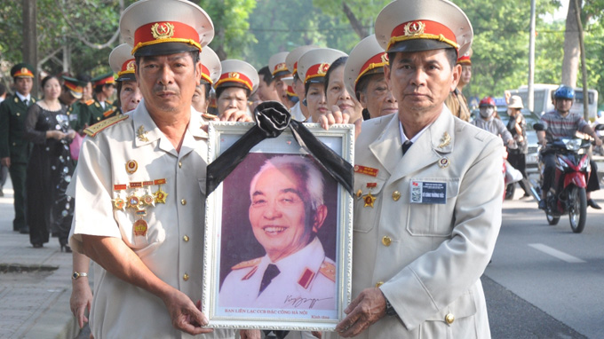 Official schedules for memorial services of Gen. Giap in 3 locations announced