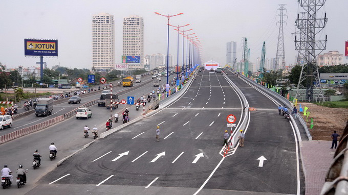 HCMC-based Saigon 2 Bridge opened to traffic