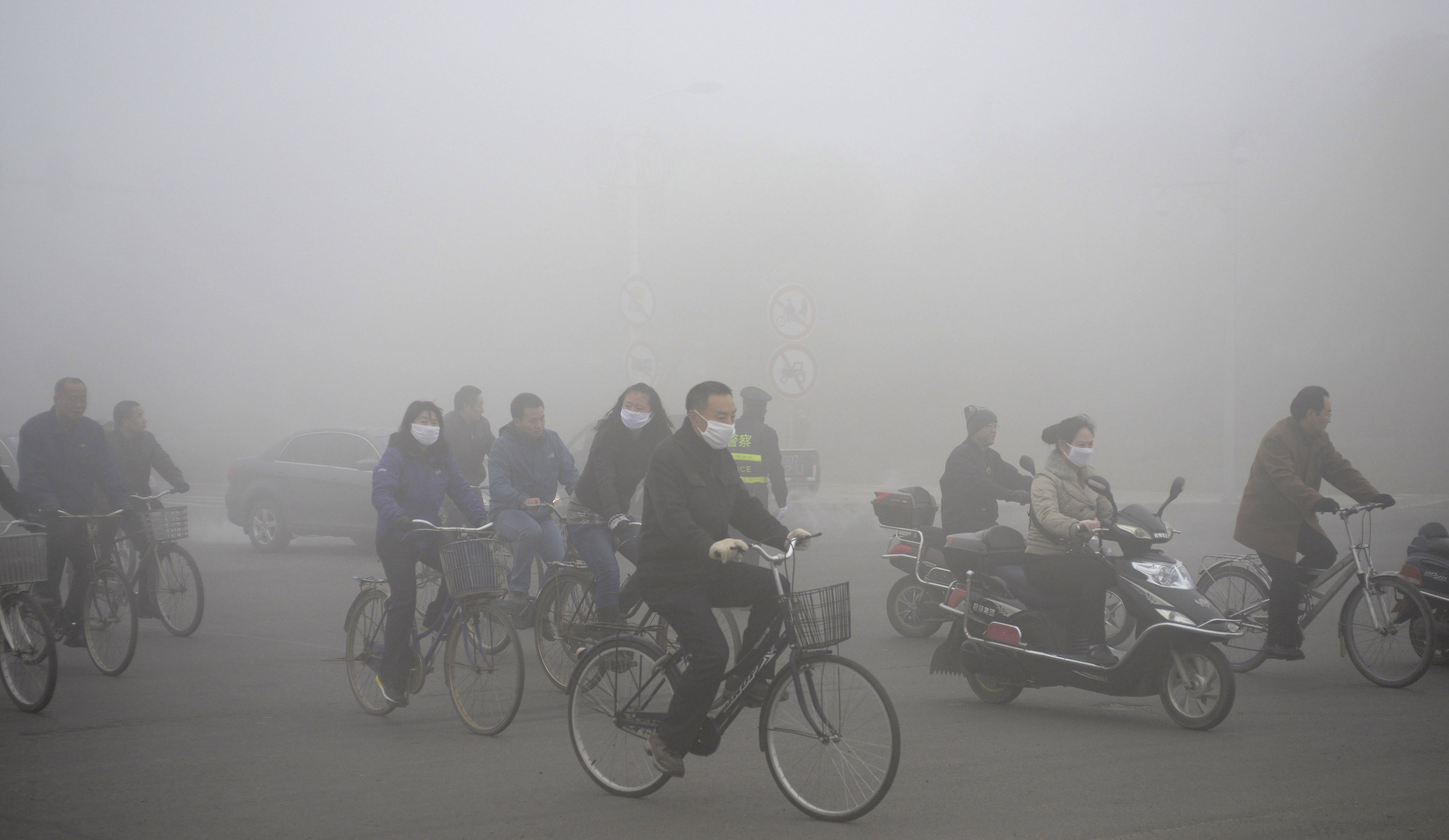 Latest China smog emergency shuts city of 11 million people