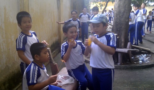 Canteen food jeopardizes Ho Chi Minh City children’s lives