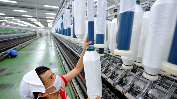 Vietman’s largest textile firm says IPO price remains a mystery