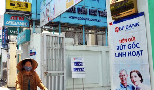 HCMC bank boom spurs fierce competition