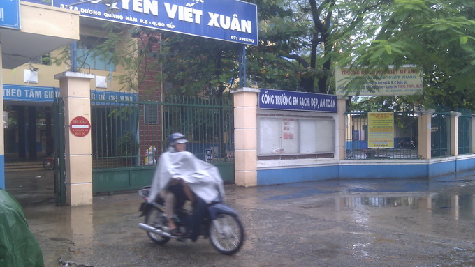Many HCMC students staying home today due to heavy rain