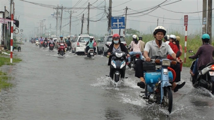 Record-high tide to flood HCM City, again