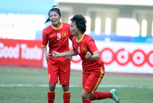 Vietnam trounces Malaysia 4-0, heading to final